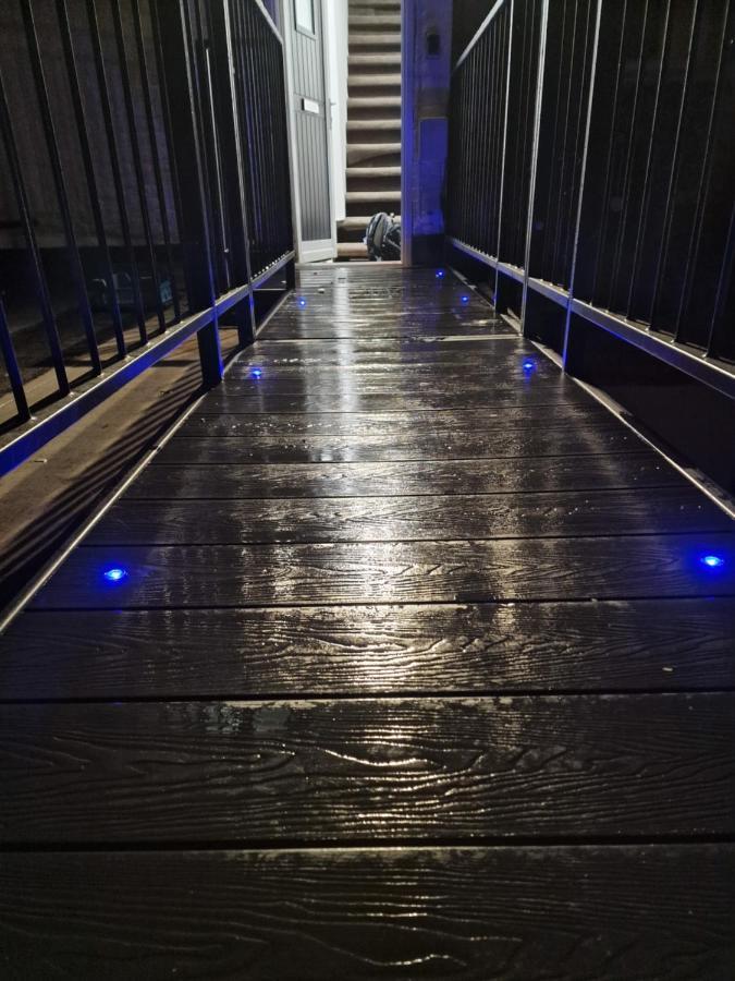 Balco Sherwood Apartment - 2 Bedrooms, 5 Beds - Sky Tv And Internet ノッティンガム エクステリア 写真