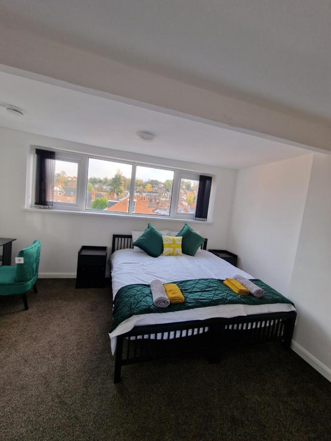 Balco Sherwood Apartment - 2 Bedrooms, 5 Beds - Sky Tv And Internet ノッティンガム エクステリア 写真