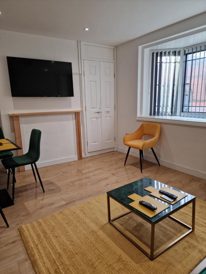 Balco Sherwood Apartment - 2 Bedrooms, 5 Beds - Sky Tv And Internet ノッティンガム エクステリア 写真