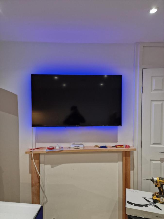 Balco Sherwood Apartment - 2 Bedrooms, 5 Beds - Sky Tv And Internet ノッティンガム エクステリア 写真