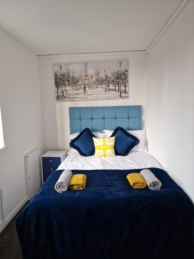 Balco Sherwood Apartment - 2 Bedrooms, 5 Beds - Sky Tv And Internet ノッティンガム エクステリア 写真