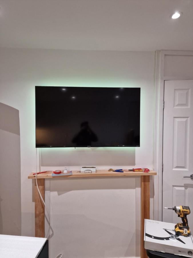Balco Sherwood Apartment - 2 Bedrooms, 5 Beds - Sky Tv And Internet ノッティンガム エクステリア 写真